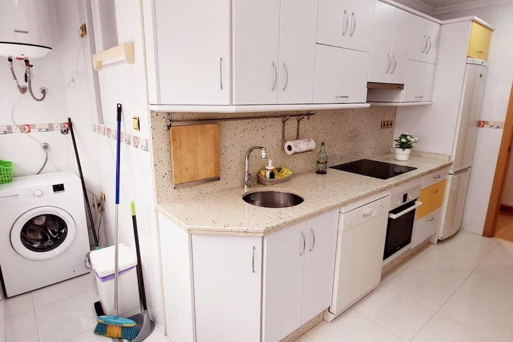 Acogedor Piso Cerca De La Playa Apartment Ceuta Ngoại thất bức ảnh