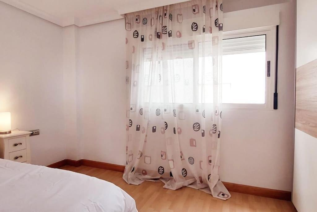 Acogedor Piso Cerca De La Playa Apartment Ceuta Ngoại thất bức ảnh
